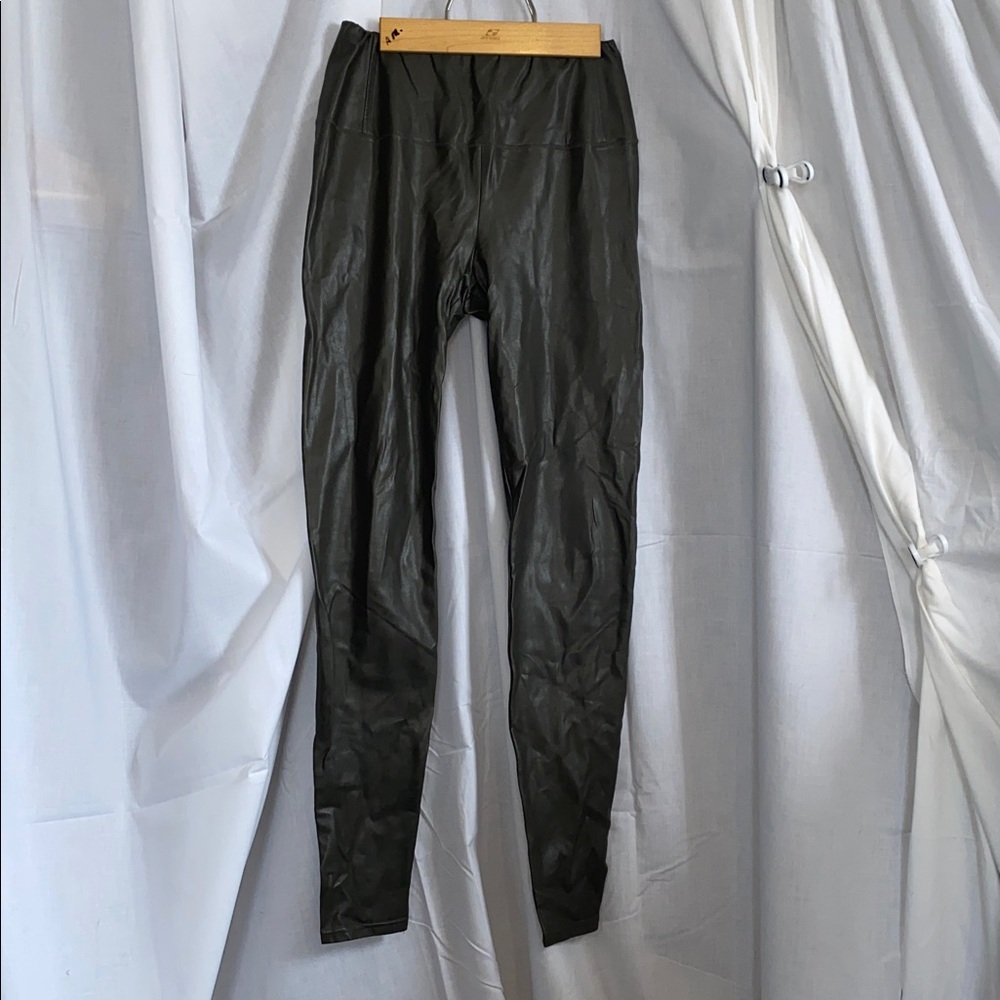 ARITZIA WILFRED vegan leather leggings